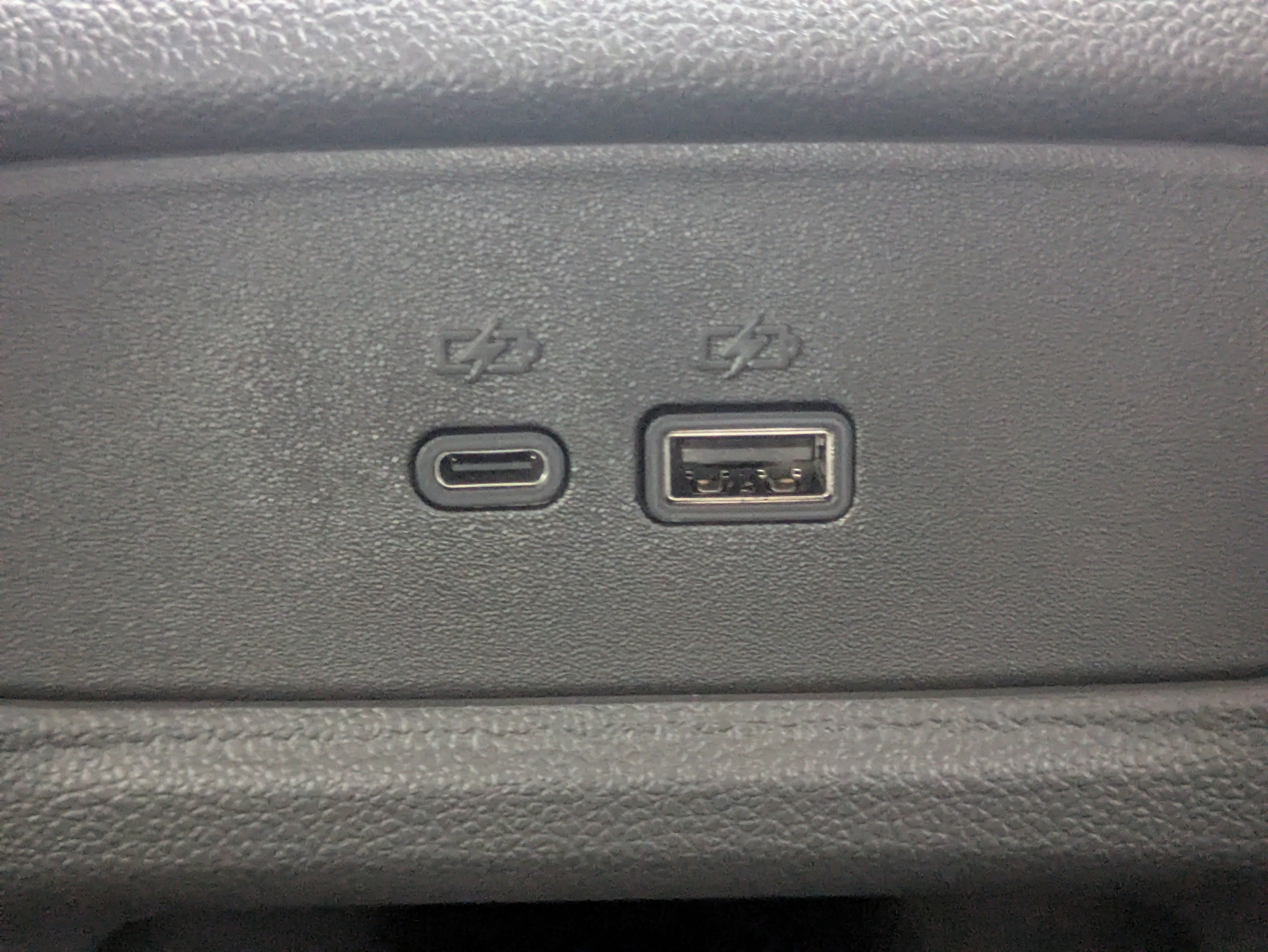 New 2026 Chevrolet Trax LT w/ Driver Confidence Package FWD image 9