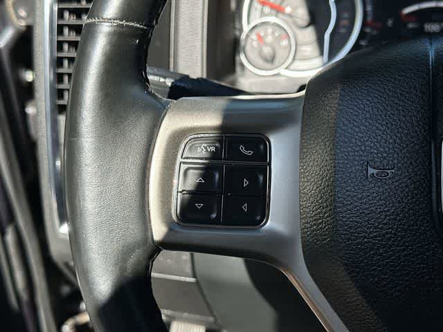 Used 2018 RAM 1500 Laramie w/ Convenience Group AWD/4WD image 21