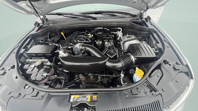 Certified 2025 Dodge Durango GT image 28