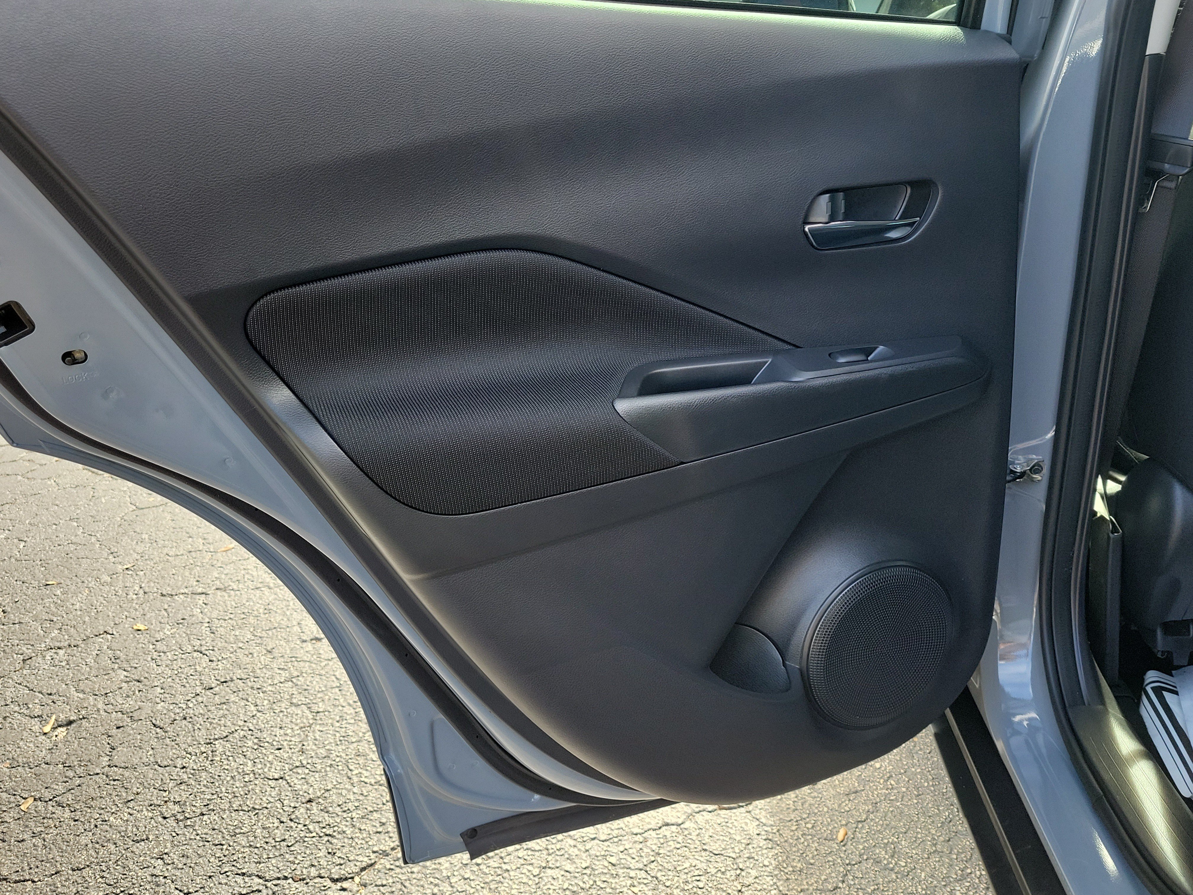 Certified 2023 Nissan Kicks SV FWD image 11