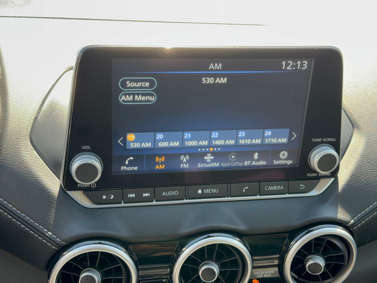 Used 2025 Nissan Sentra SV FWD image 23