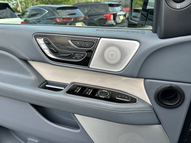 Certified 2023 Lincoln Navigator Black Label AWD/4WD image 30