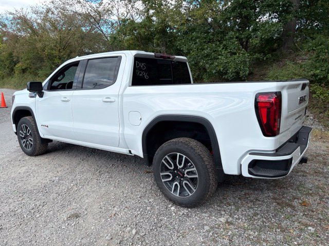 New 2026 GMC Sierra 1500 AT4 w/ AT4 Premium Package AWD/4WD image 3