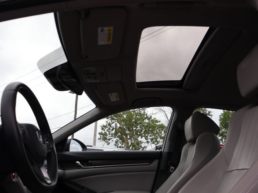 Certified 2018 Honda Accord EX-L image 31