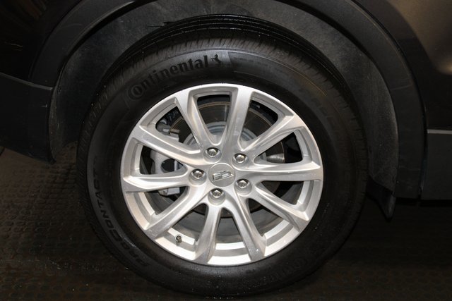 Certified 2022 Cadillac XT4 Luxury w/ Cold Weather Package image 23