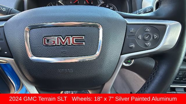 Used 2024 GMC Terrain SLT image 20