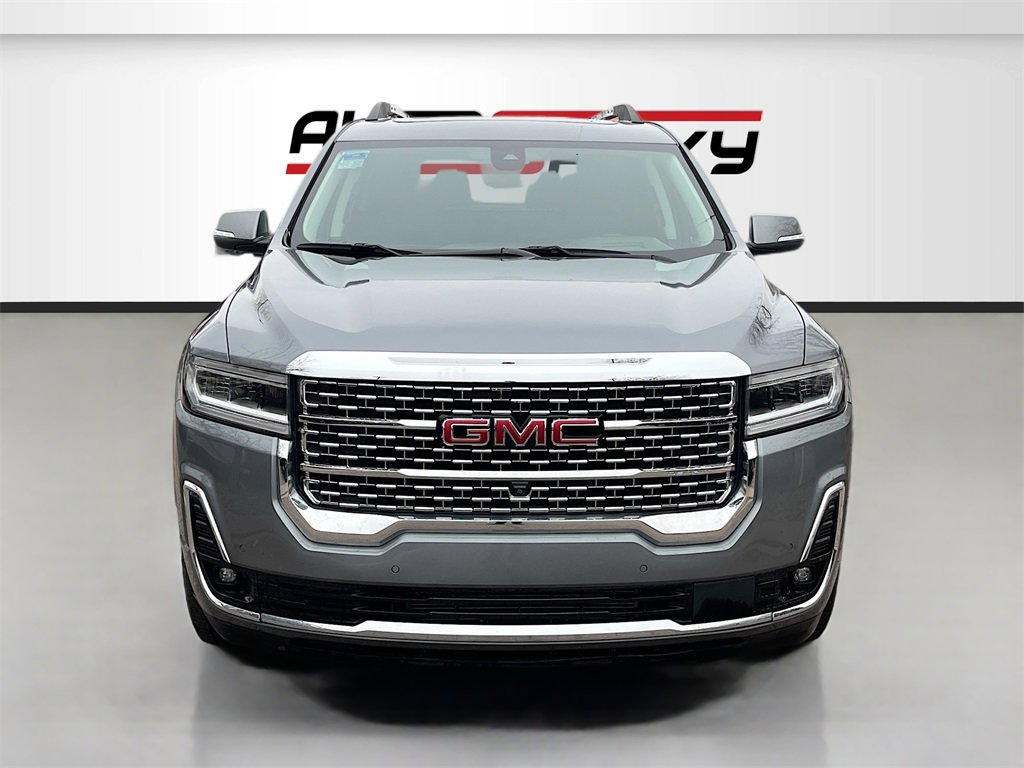 Used 2022 GMC Acadia Denali w/ Denali Ultimate Package image 2