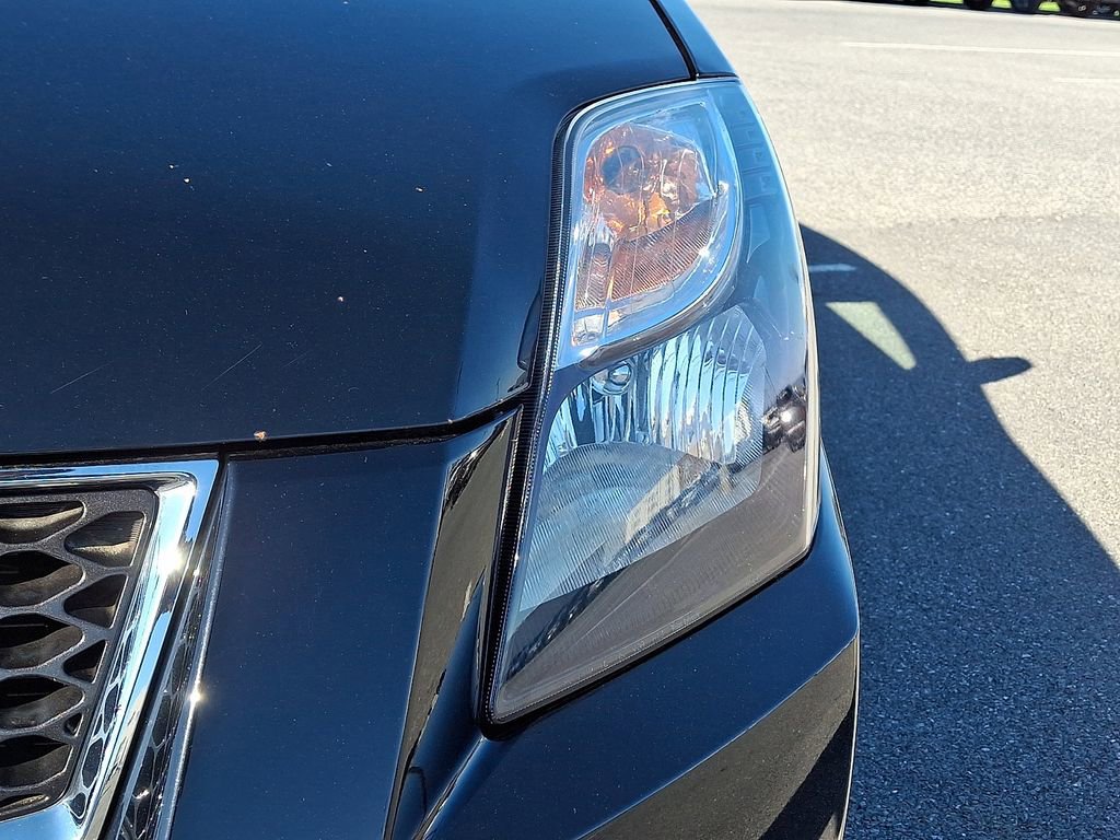 Used 2012 Nissan Sentra 2.0 SR FWD image 9
