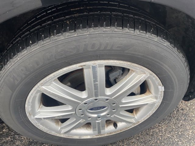 Used 2005 Ford Five Hundred Limited image 16