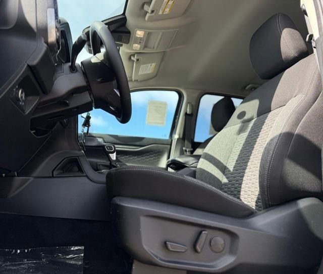 New 2026 Ford Ranger XLT w/ Equipment Group 301A High image 14