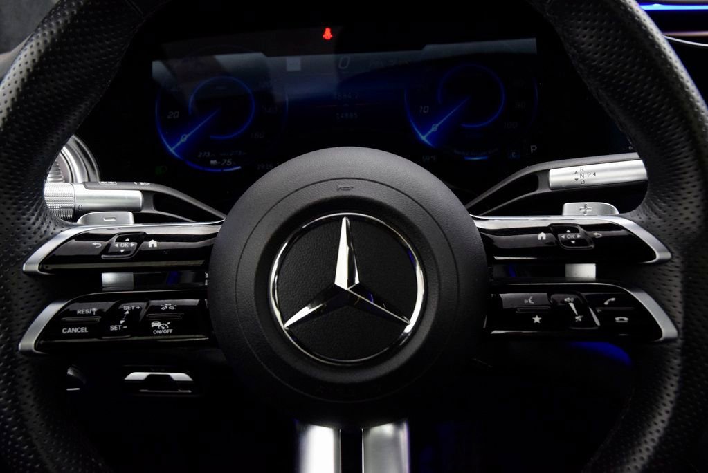 Certified 2023 Mercedes-Benz EQS 580 4MATIC Sedan image 23