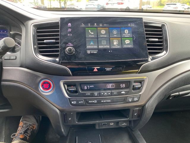 Used 2025 Honda Passport EX-L image 15