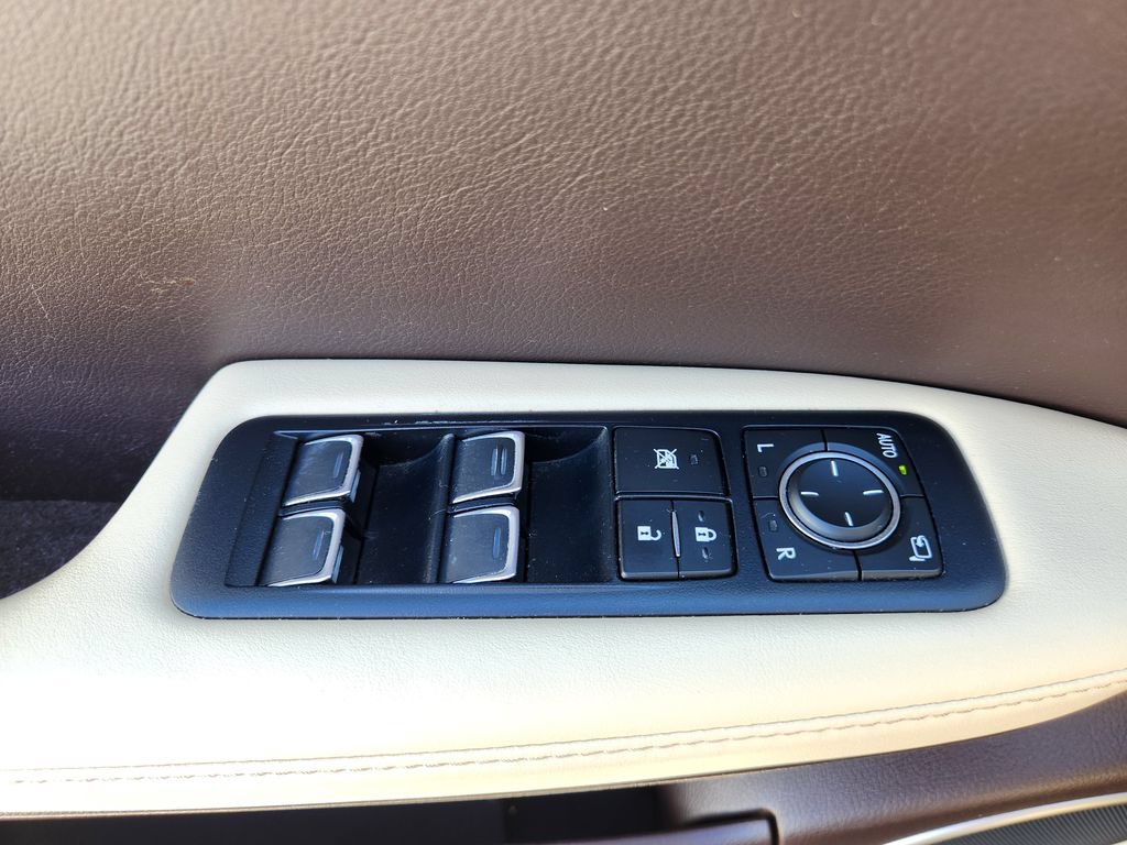 Used 2018 Lexus RX 350L AWD image 19