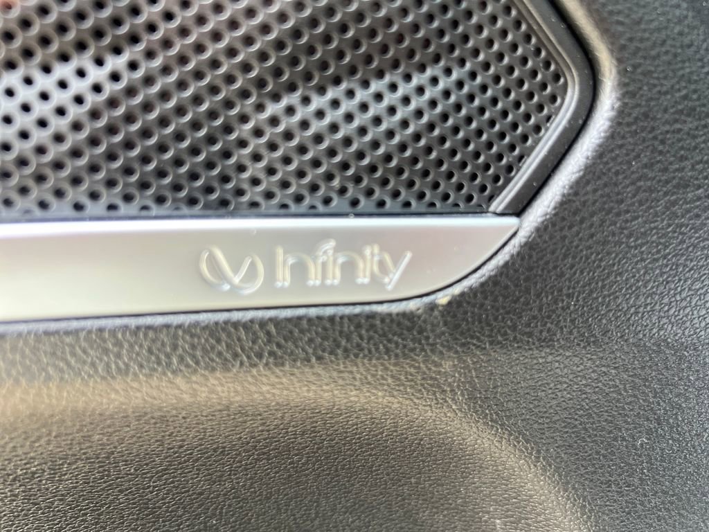 Used 2019 Hyundai Santa Fe AWD image 19