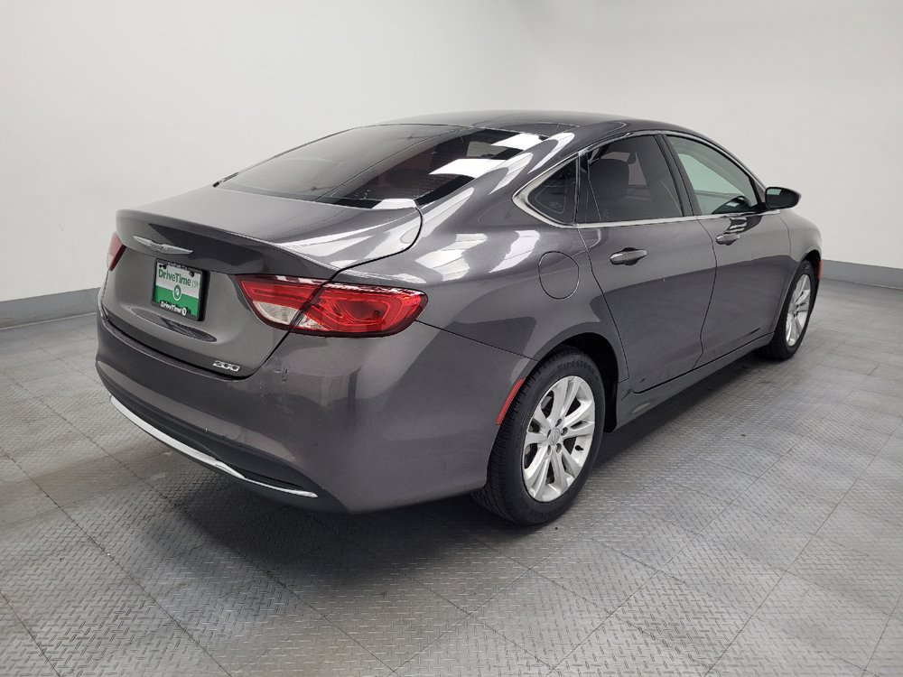 Used 2015 Chrysler 200 Limited FWD image 9