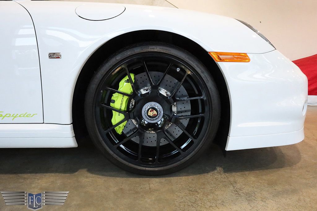 Used 2012 Porsche 911 Turbo image 36