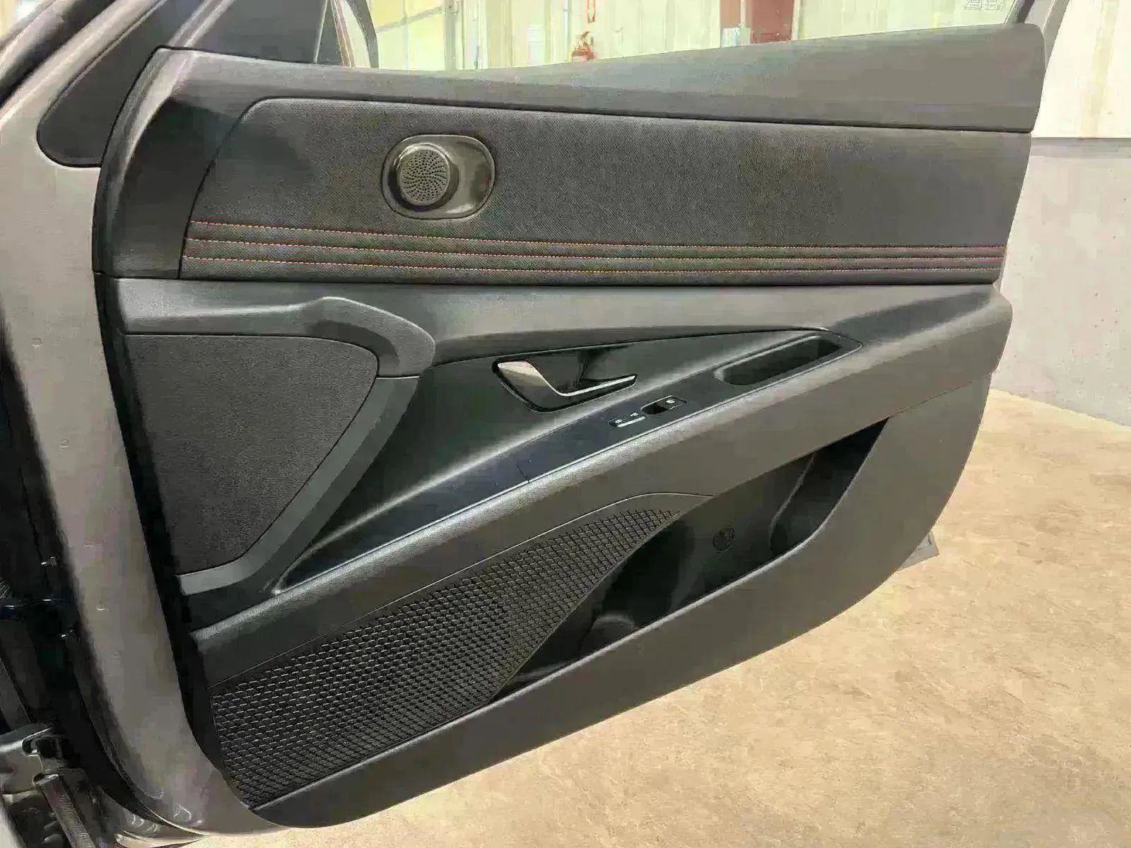 Used 2023 Hyundai Elantra N Line image 28