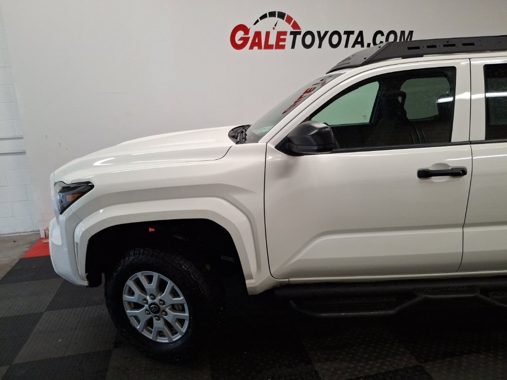 Used 2025 Toyota Tacoma SR w/ SR Upgrade Package RWD image 5