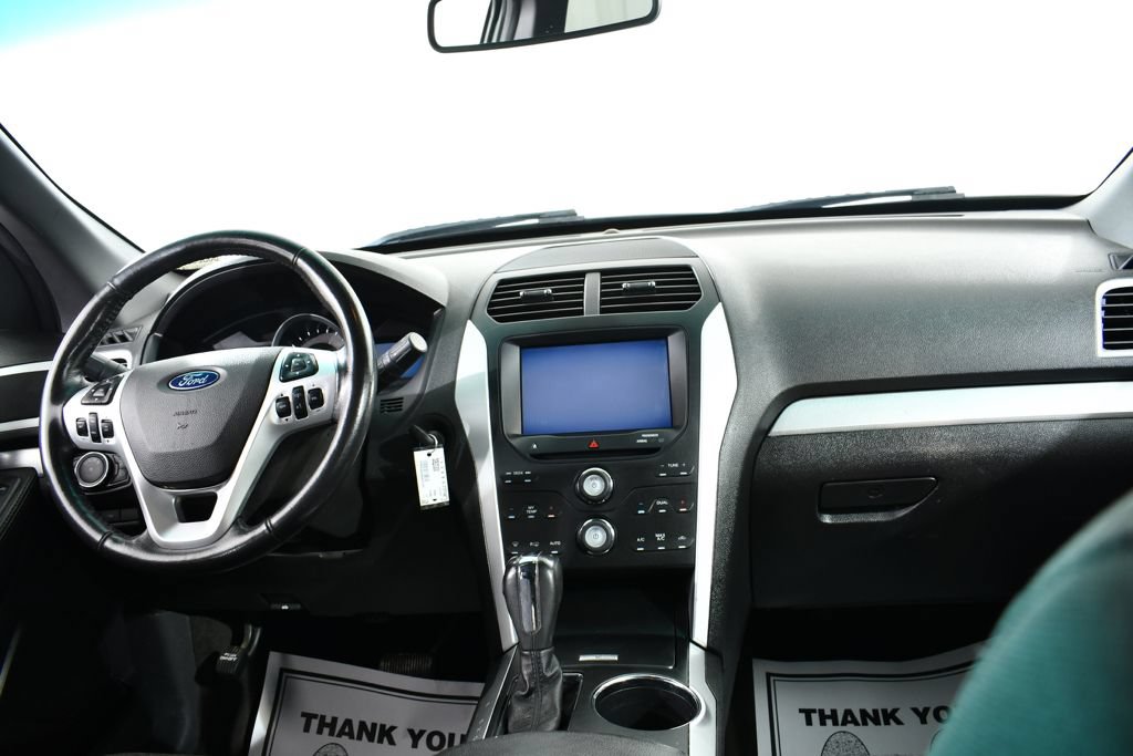 Used 2013 Ford Explorer XLT AWD/4WD image 7