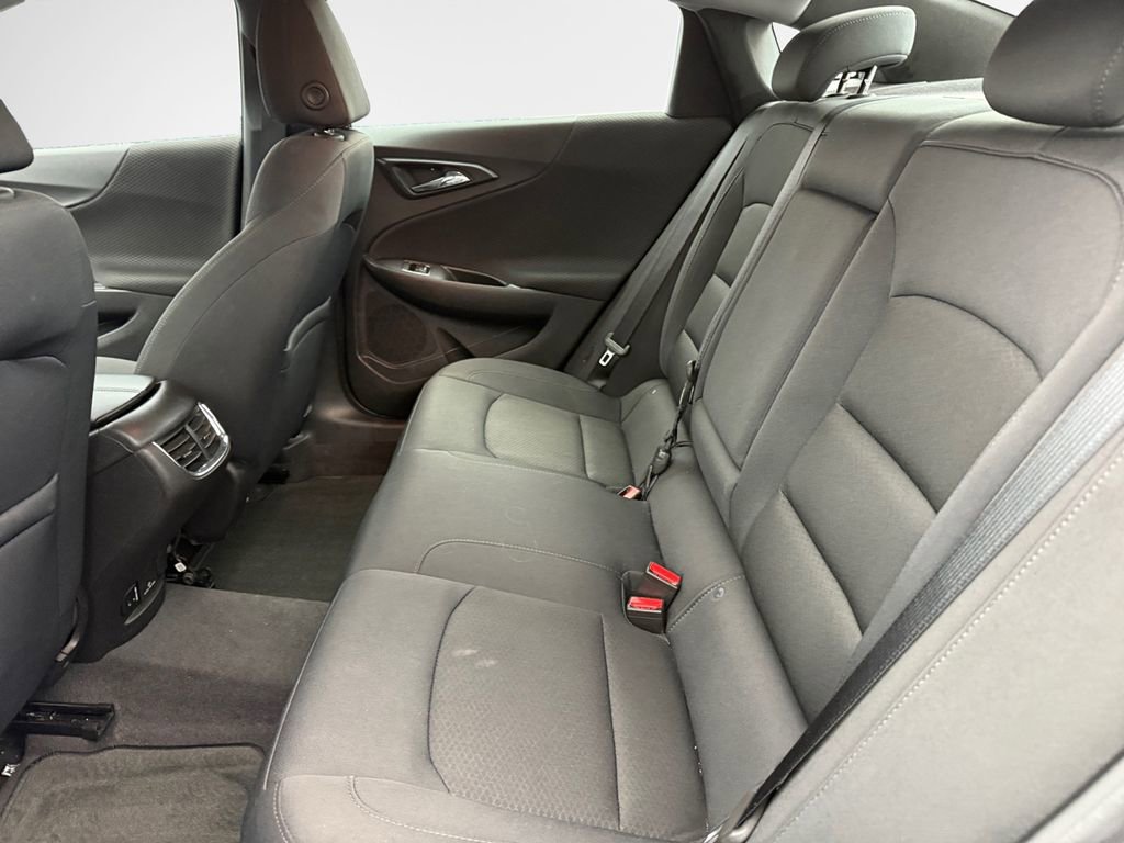 Used 2016 Chevrolet Malibu LT w/ Driver Confidence Package image 22