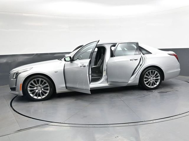 Used 2017 Cadillac CT6 Luxury image 36