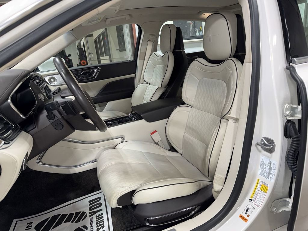 Used 2018 Lincoln Continental Black Label image 13