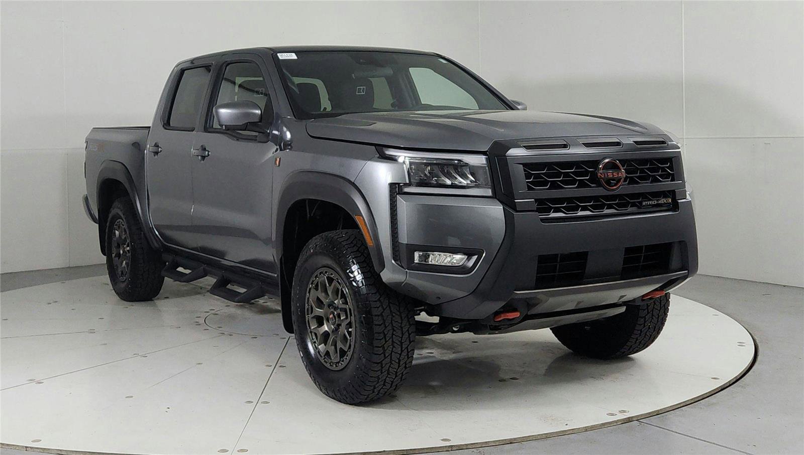 Certified 2026 Nissan Frontier PRO-4X w/ Pro-4x Convenience Package AWD/4WD image 1