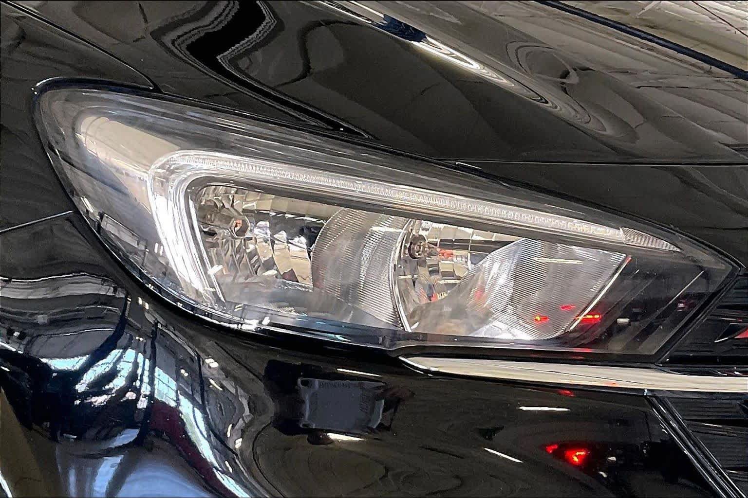 Used 2021 Buick Encore GX Preferred w/ Sport Touring Package AWD/4WD image 24