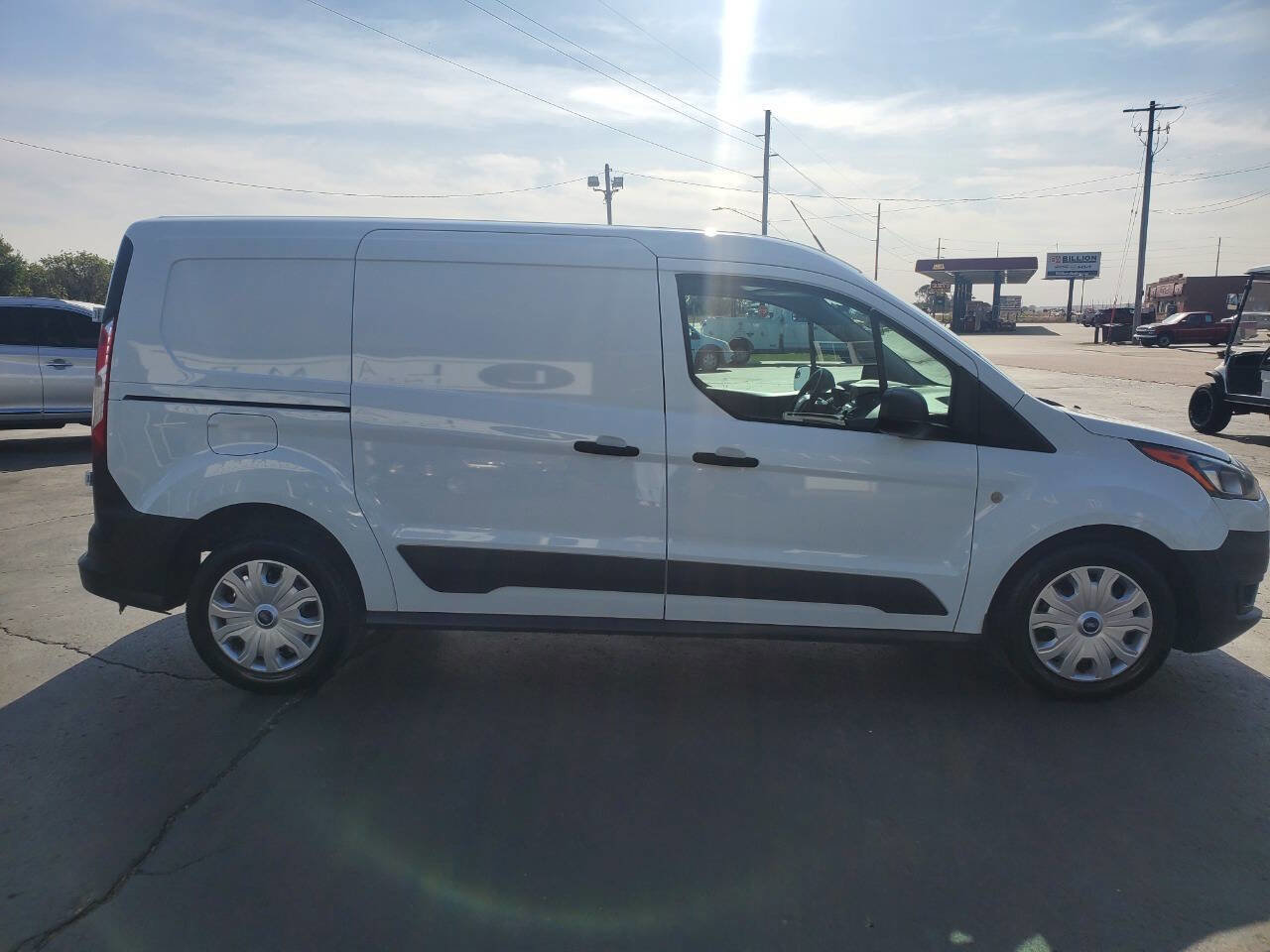 Used 2022 Ford Transit Connect XL image 6