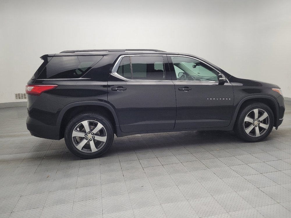 Used 2020 Chevrolet Traverse LT w/ LT Premium Package image 10