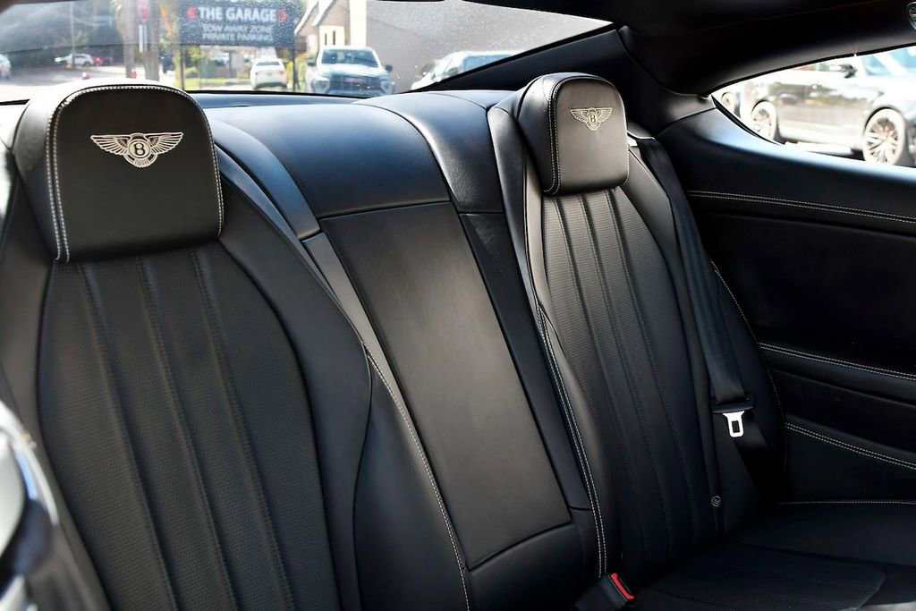 Used 2015 Bentley Continental GT image 31