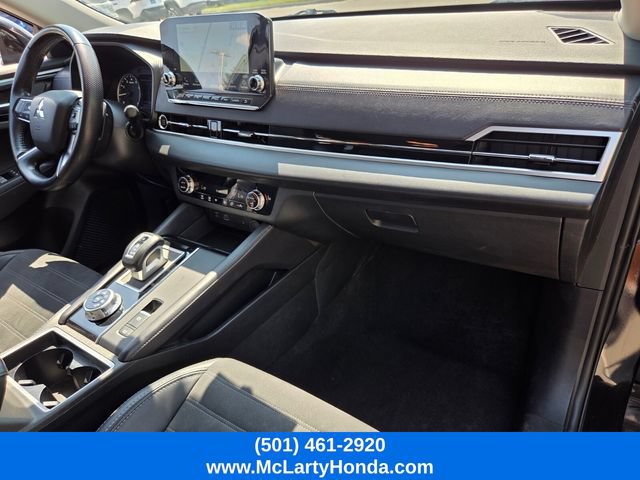 Used 2024 Mitsubishi Outlander SE FWD image 18