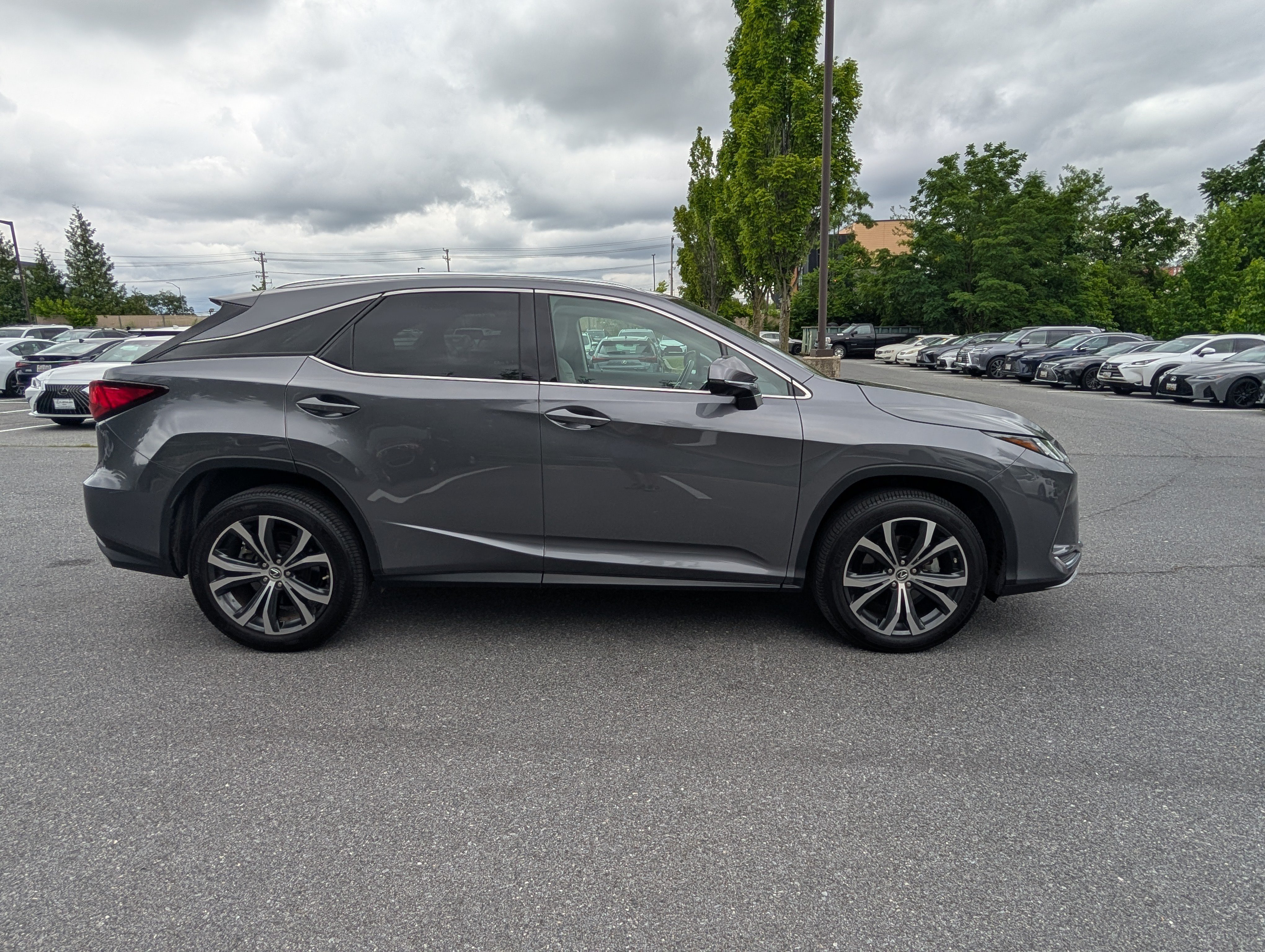Used 2021 Lexus RX 350 AWD w/ Premium Package image 2