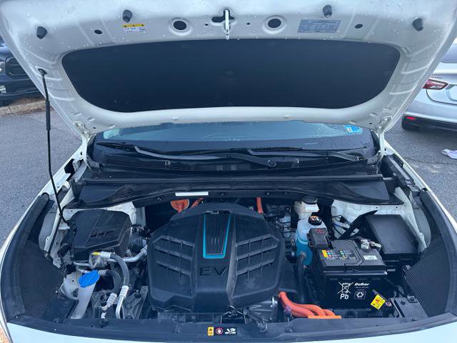 Used 2022 Kia Niro EX Premium w/ Cold Weather Package image 23