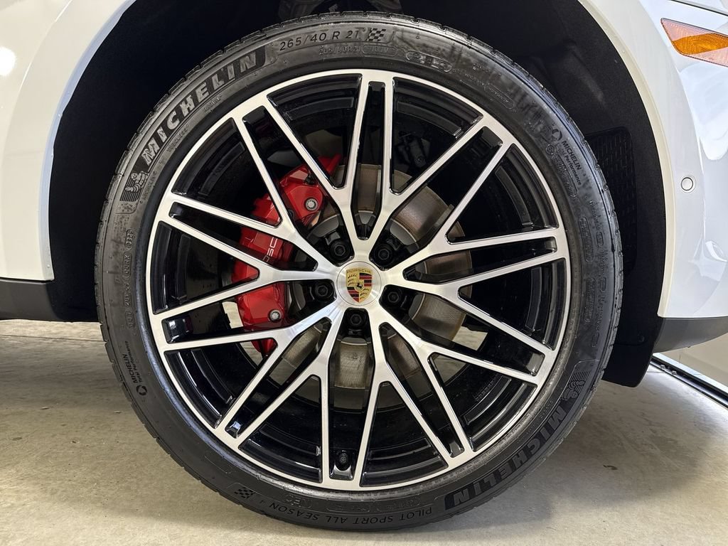 New 2026 Porsche Macan S AWD/4WD image 15