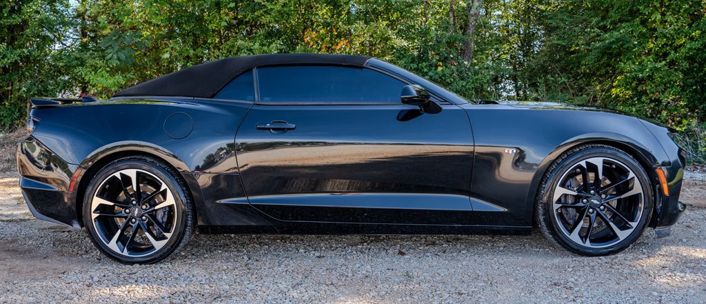 Used 2019 Chevrolet Camaro SS w/ LPO, Camaro Insignia Package RWD image 8