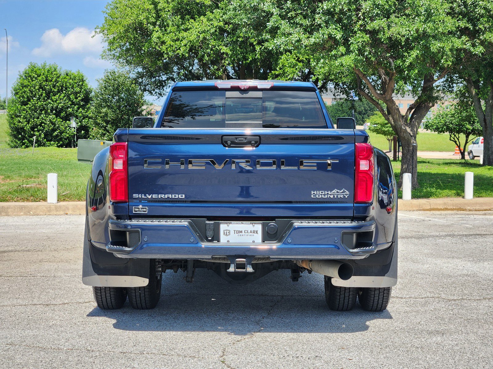 Used 2021 Chevrolet Silverado 3500 High Country AWD/4WD image 33