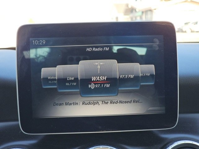 Used 2018 Mercedes-Benz CLA 250 4MATIC image 5