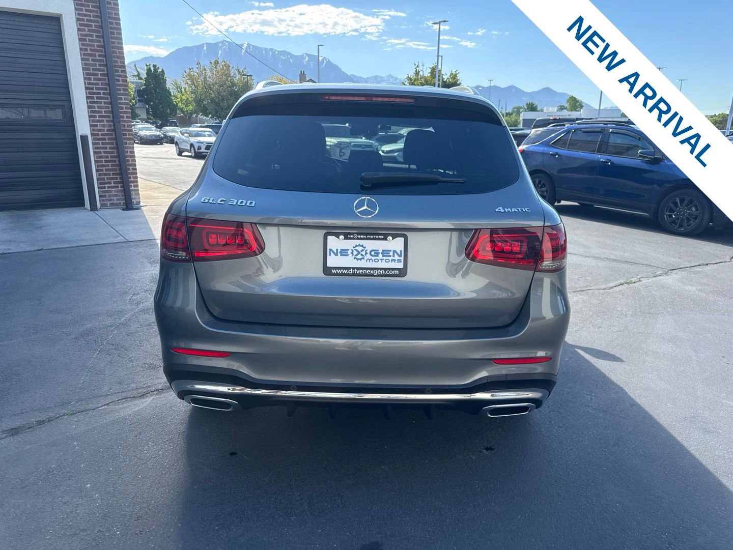Used 2021 Mercedes-Benz GLC 300 4MATIC image 6