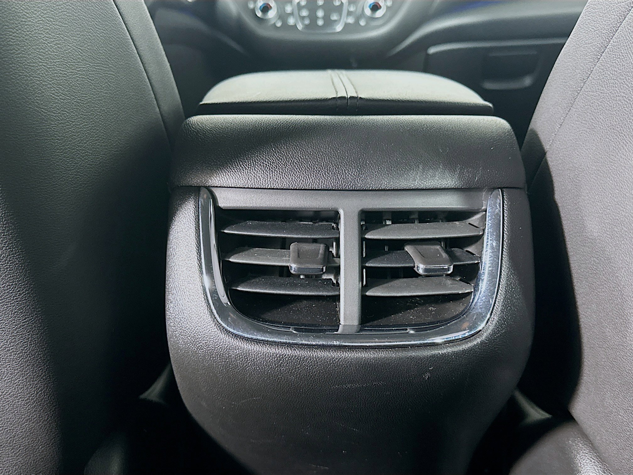 Used 2024 Chevrolet Malibu LT image 26