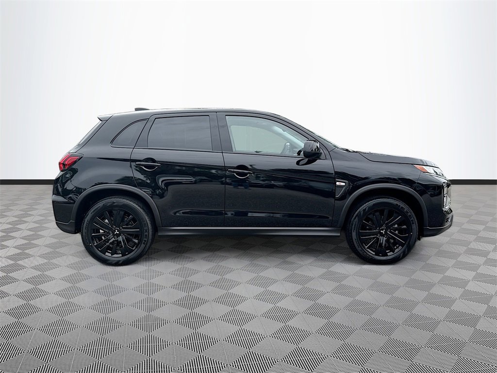New 2026 Mitsubishi Outlander Sport LE image 4