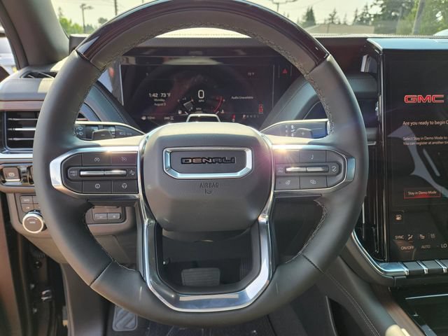 New 2026 GMC Yukon XL Denali w/ Advanced Technology Package AWD/4WD image 30