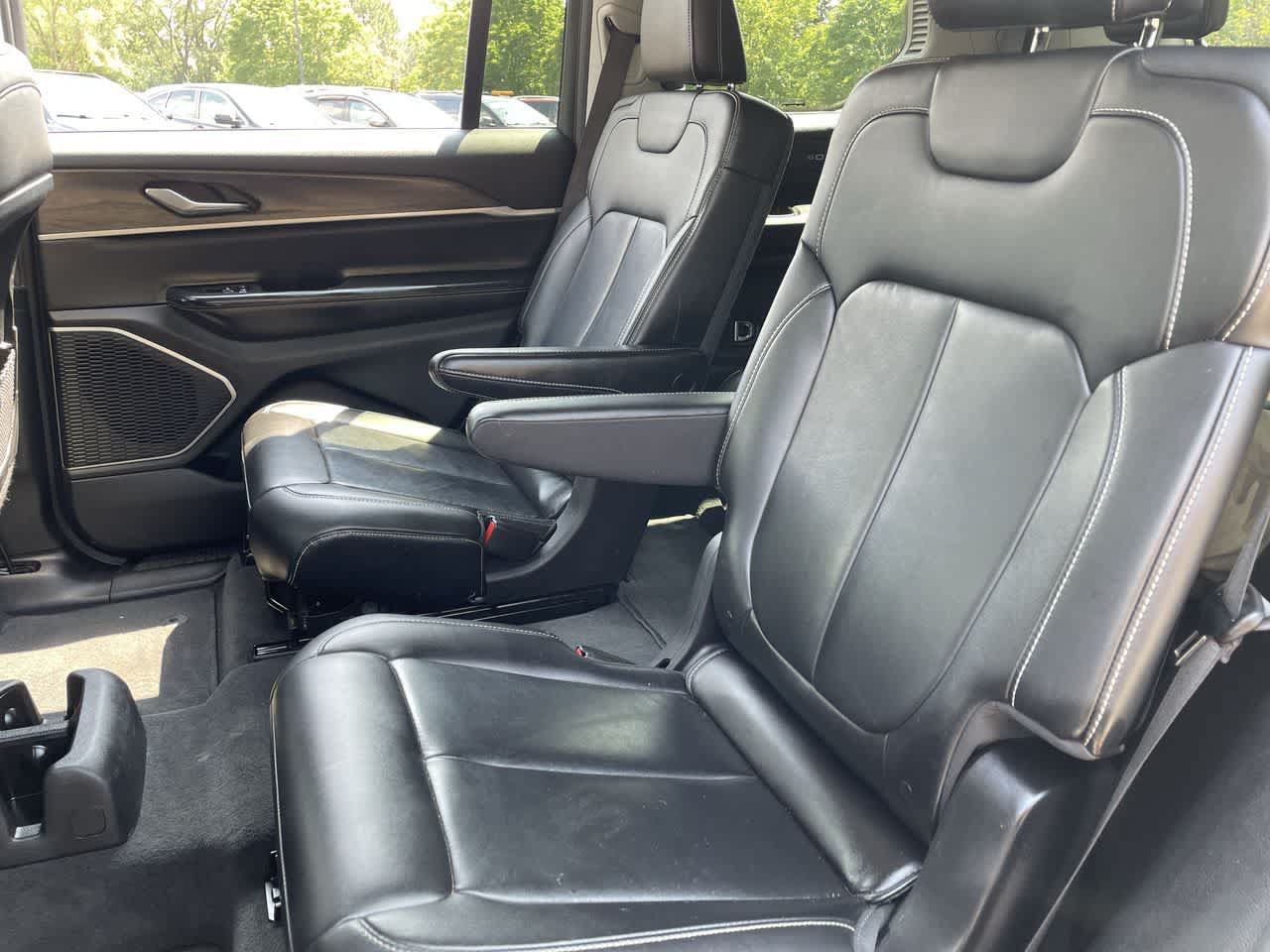 Used 2021 Jeep Grand Cherokee L Limited AWD/4WD image 20