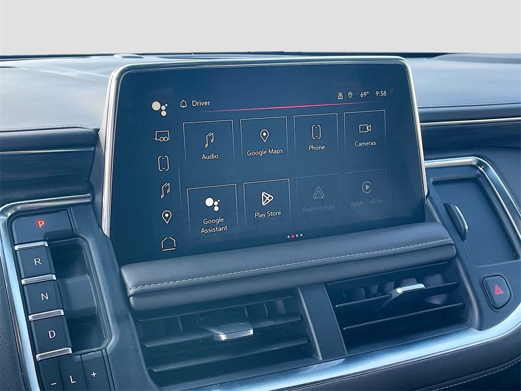 Used 2023 GMC Yukon XL SLT w/ SLT Luxury Package image 16