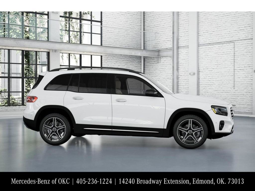Used 2026 Mercedes-Benz GLB 250 4MATIC image 15