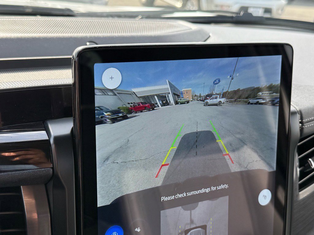 Used 2025 Ford F150 Lightning Flash image 16