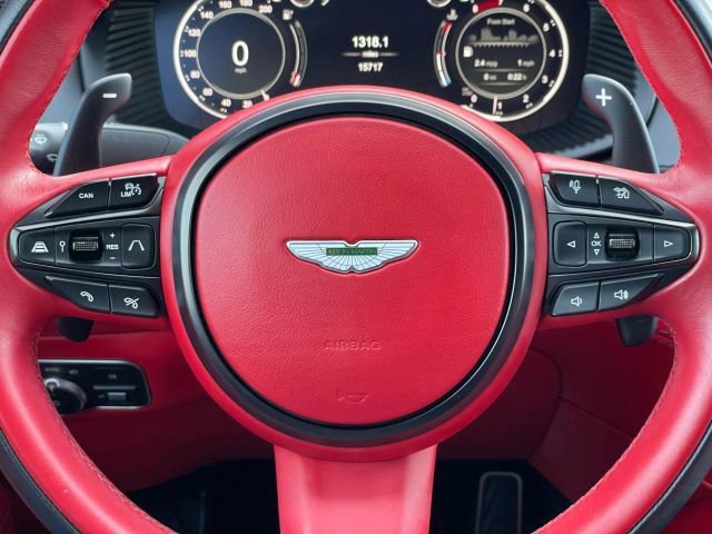 Used 2023 Aston Martin DBX image 33