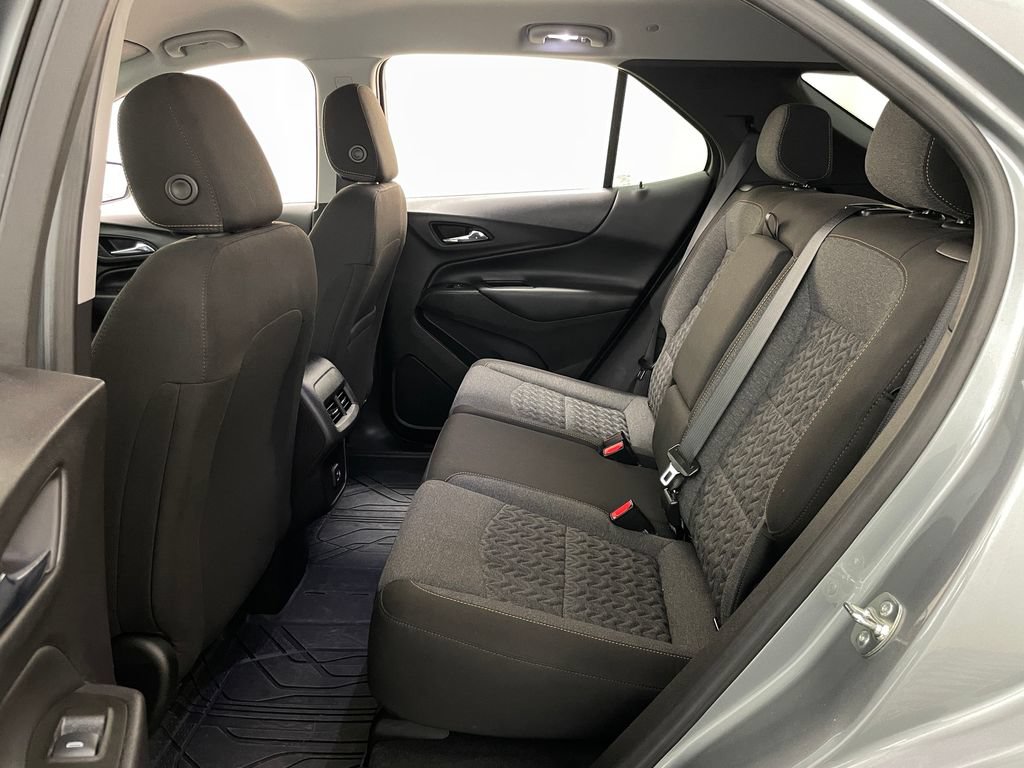 Certified 2024 Chevrolet Equinox LT w/ LPO, Floor Liner Package FWD image 10