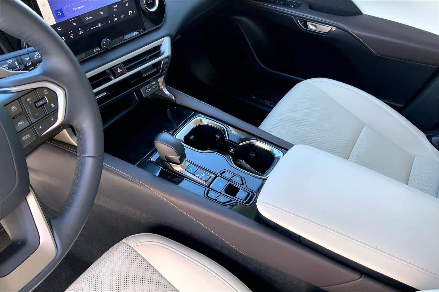 Used 2024 Lexus RX 350 AWD w/ Technology Package image 15