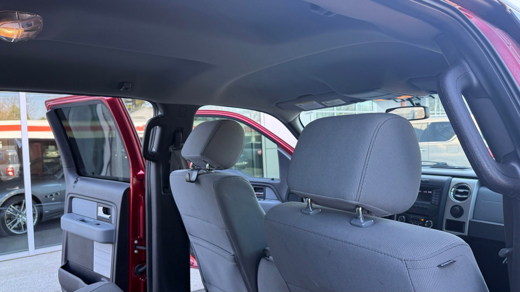 Used 2013 Ford F150 XLT w/ Luxury Equipment Group image 18